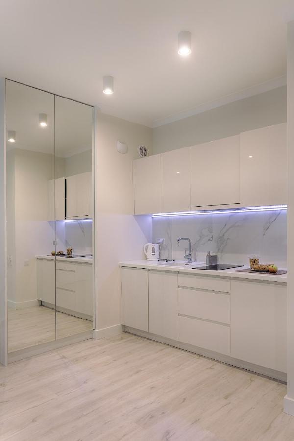 Mennica Residence Luxury Location Warszawa Exteriör bild