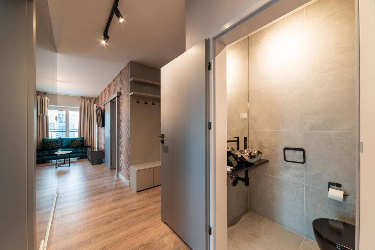 Mennica Residence Luxury Location Warszawa Exteriör bild