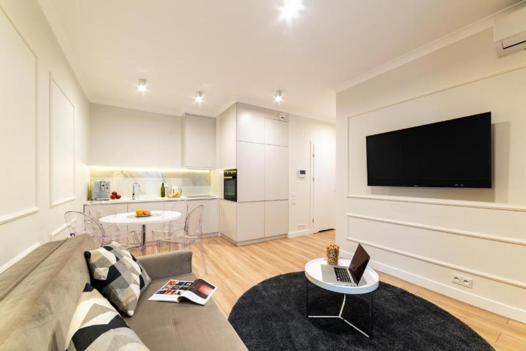 Mennica Residence Luxury Location Warszawa Exteriör bild
