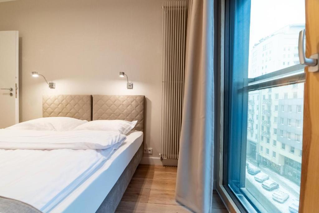 Mennica Residence Luxury Location Warszawa Exteriör bild